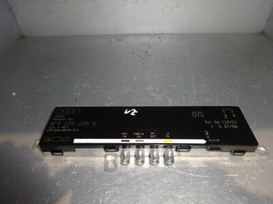 Audi A6 4F 2,0 TDI Avant Antennenverstärker Verstärker Antenne 4F9035225D