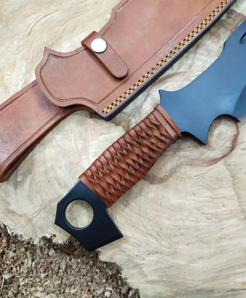 CUCHILLO DE CAZA TÁCTICO de acero D2 hecho a mano personalizado viene con funda Foto 3 de 4