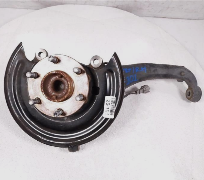 2005-2023 Nissan Frontier Front Right Passenger Spindle Knuckle Assembly W/o Abs