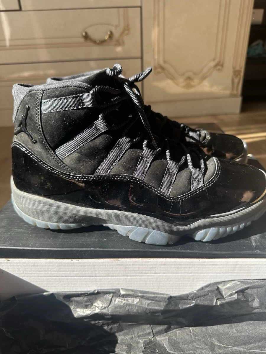 エアジョーダン11 CAP AND GOWN 29cm US11 Air Jordan 11 Cap and Gown