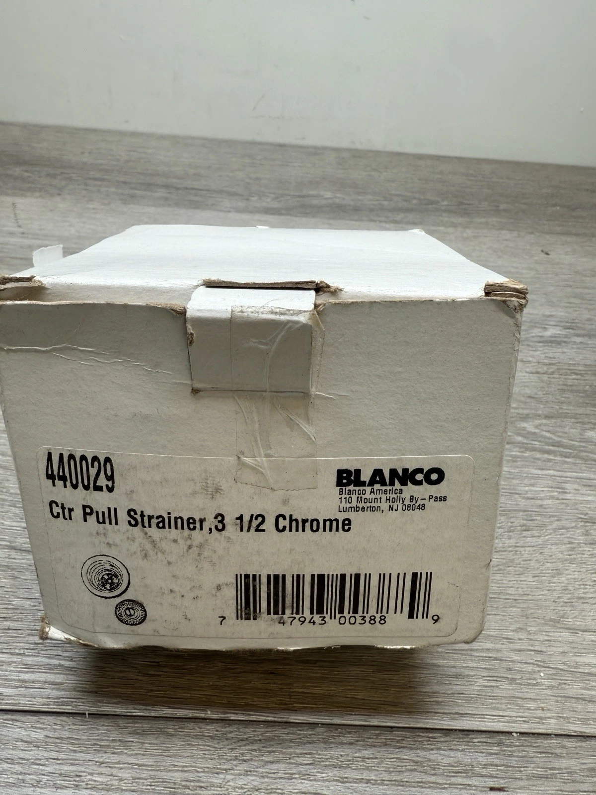 BLANCO 440029 Deluxe Stainless Steel Kitchen Basket Strainer, 3.5" *Scratches*
