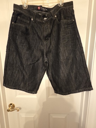 South pole men's thirty six shorts black