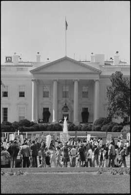 Government employees demonstrate in front of the White House to protest 1979
