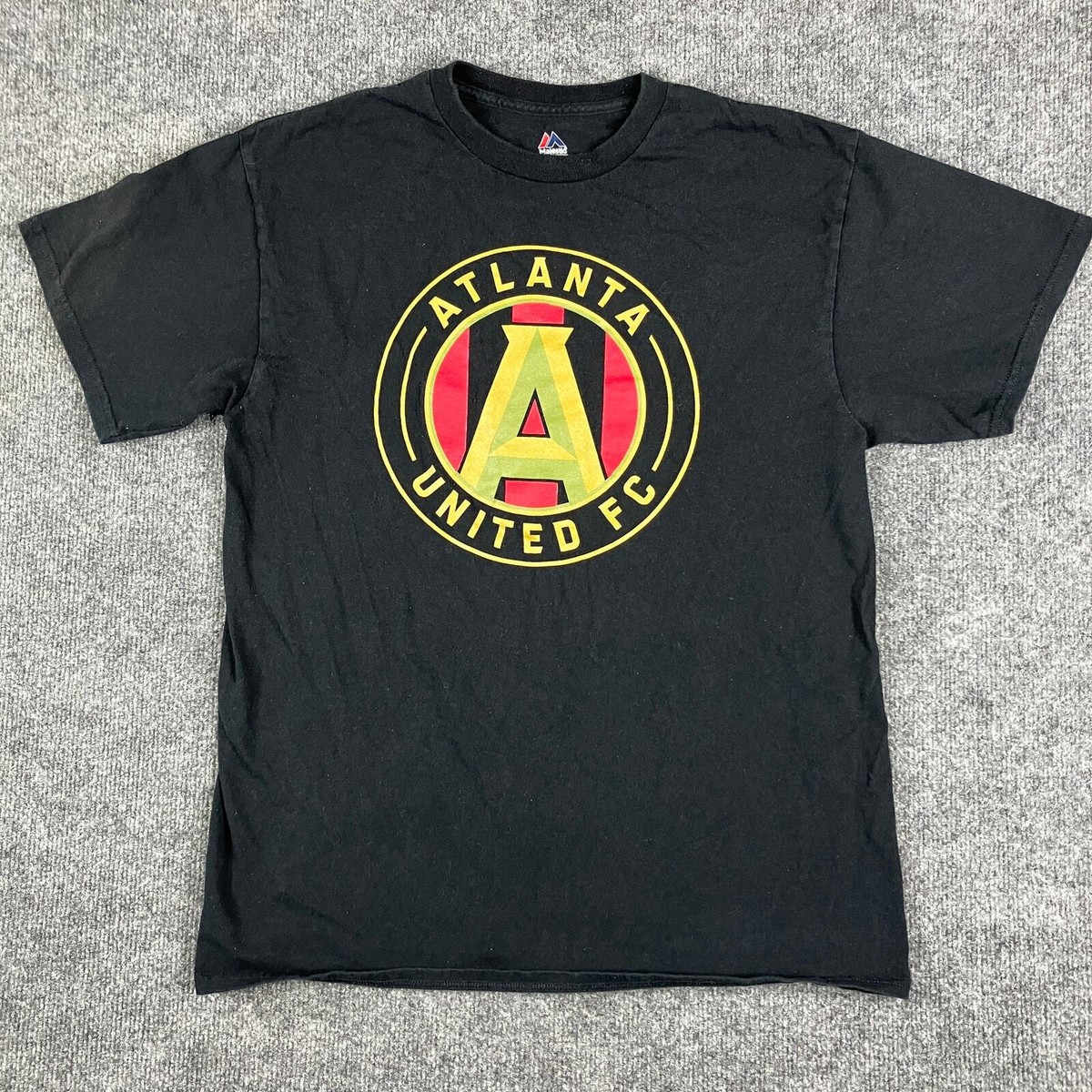 Majestic Atlanta United FC T-Shirt Mens Large Black Graphic Short Sleeve  MLS Tee