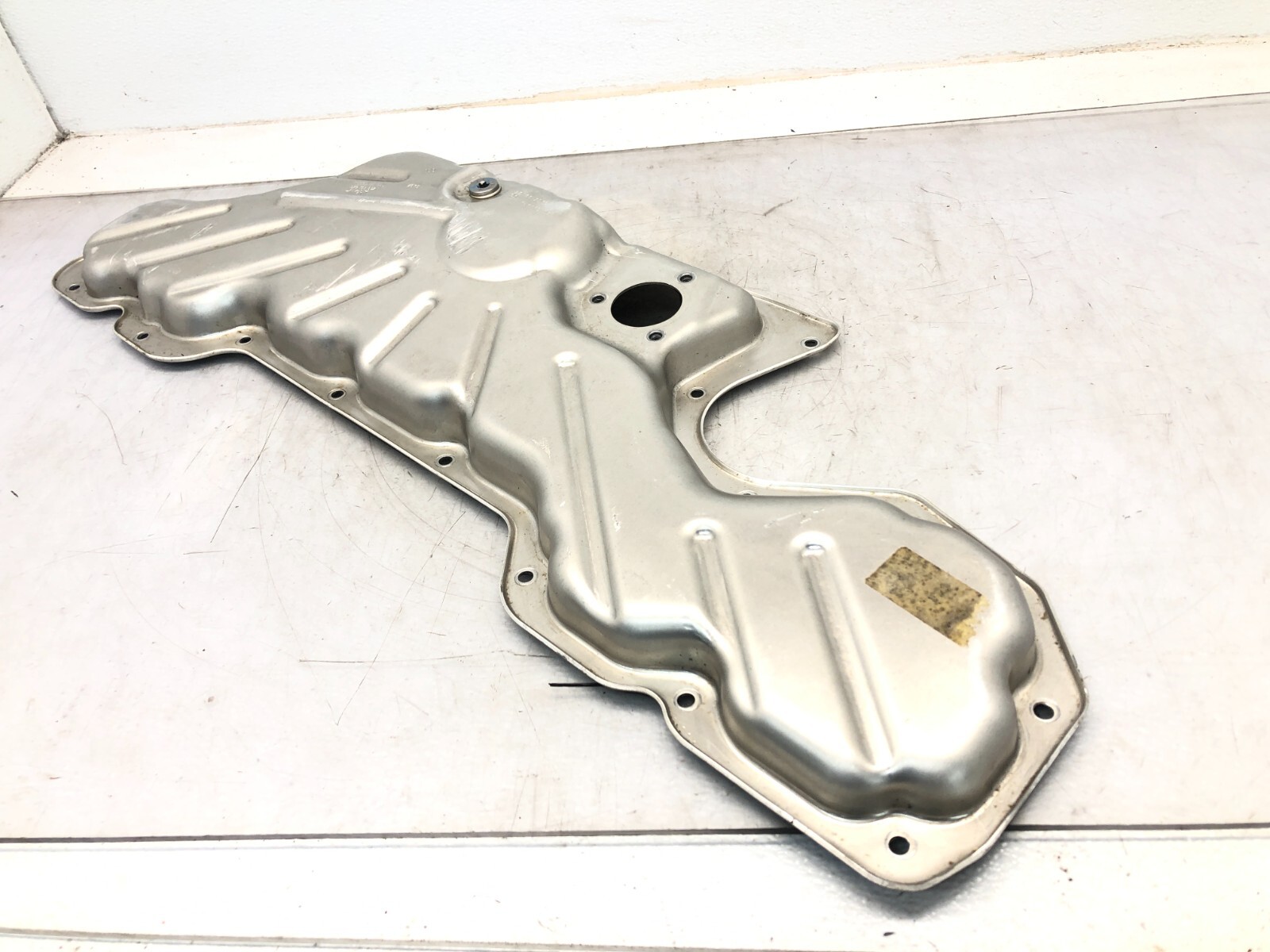 2014-2018 BENTLEY FLYING SPUR 4.0L V8 ENGINE MOTOR LOWER OIL SUMP PAN OEM