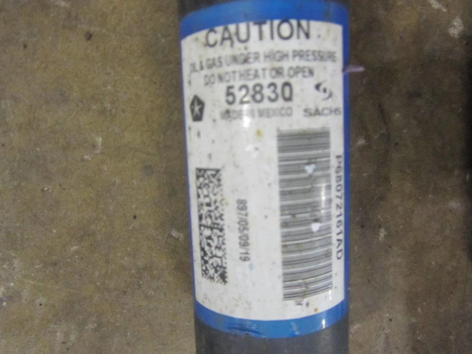 19 DODGE CHARGER 3.6L RWD Left Right Rear Shock Absorbers Struts 68072161AD OEM - Image 2 of 2