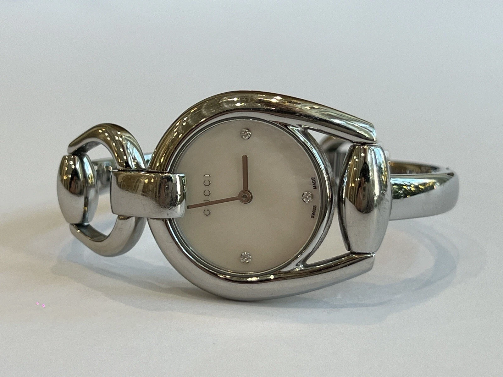 Montre à quartz Gucci Horsebit MOP cadran diamant 28 mm 139,5