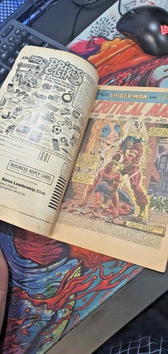 Marvel Comics Group Marvel Team Up Spiderman and Dazzler #109 1981 - Picture 2 of 5