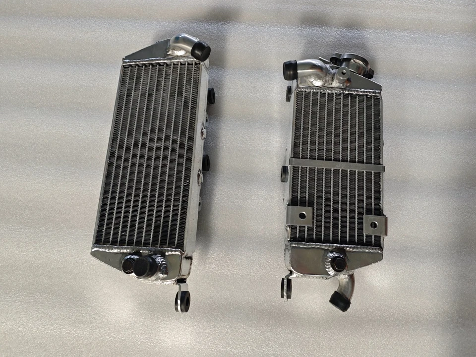 Radiador de aluminio para Kawasaki KLX250 KLX250R 2006-2007 izquierda + derecha Foto 2 de 4