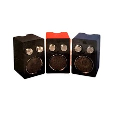 Radio portatile FM Brick knopex con presa aux in, a batteria o alimentatore