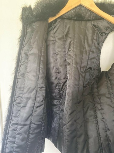 Weatherproof Women’s Faux Fur Quilted Puffer Full Zip Vest Black Size M Pockets - Picture 8 of 12