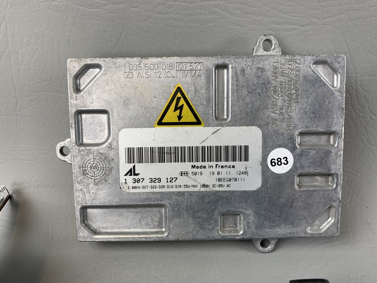 Maserati GranTurismo Quattroporte Xenon Headlight Module Bulb OEM 130732912701