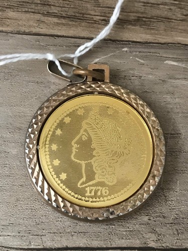 Coin Necklace Pendant Gold Tone 