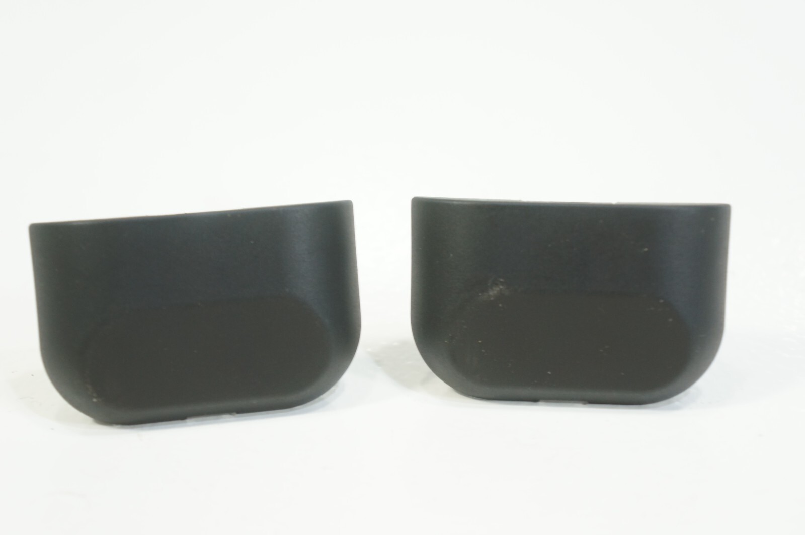 OEM 2014-2020 Maserati Ghibli windshield washer nozzle spray genuine pair 2 pc