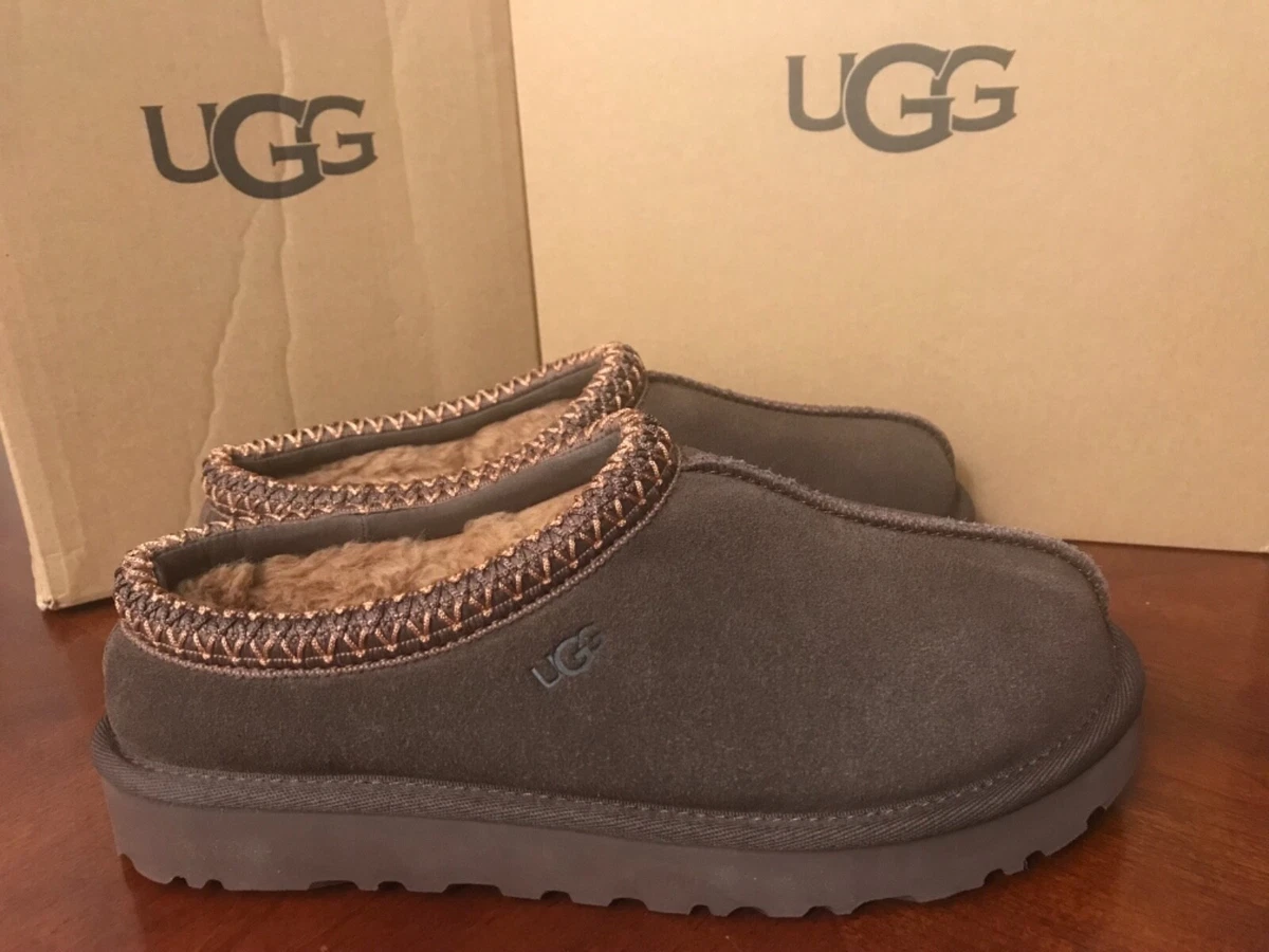Ugg slippers size sale 8