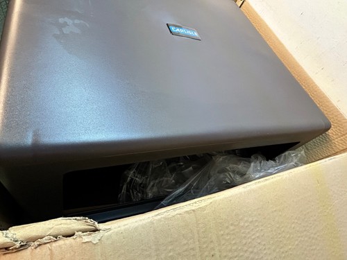 Carlisle 56 GAL. Waste Container Hood Top W/Flap (Brown) T0605 - Picture 4 of 9