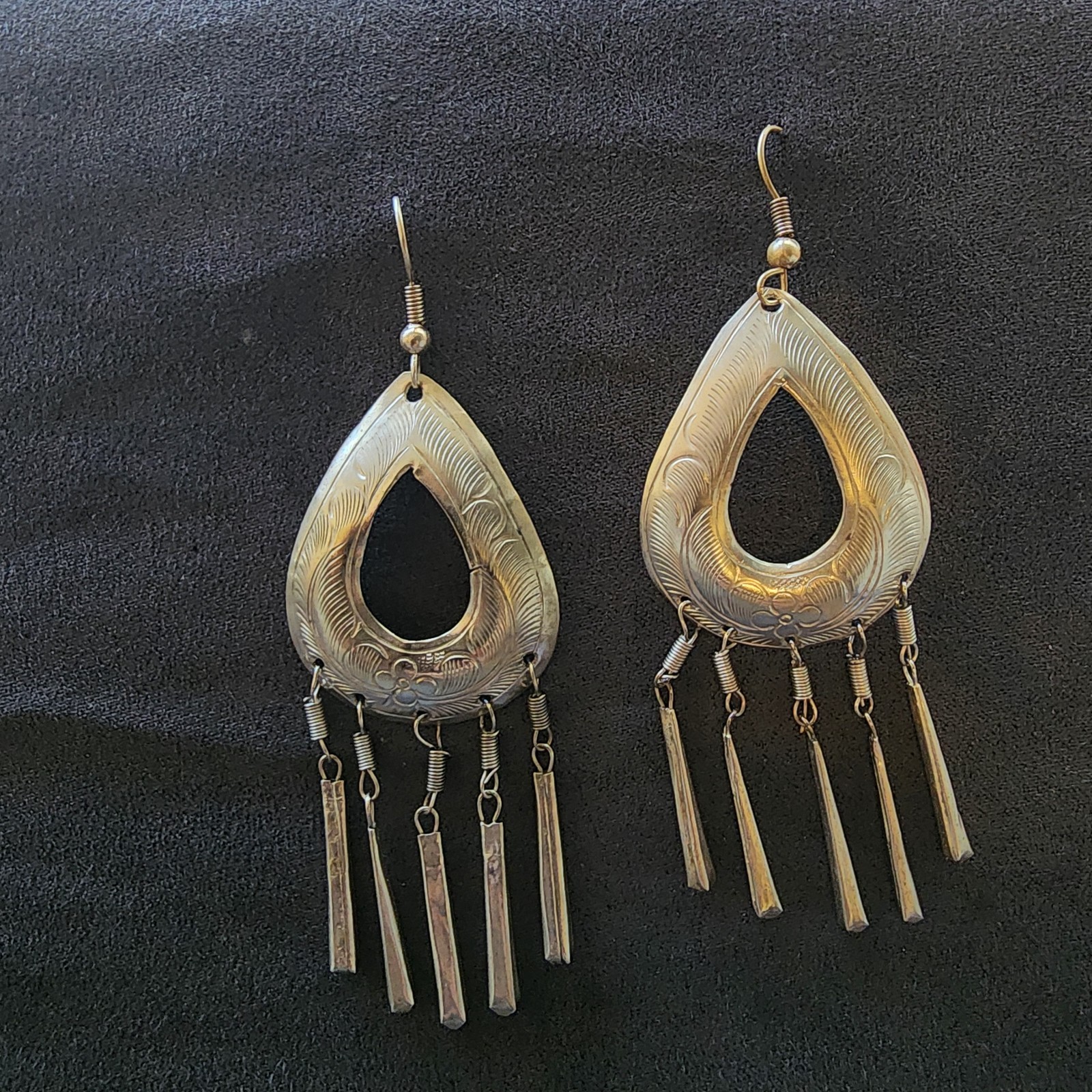 Sterling Silver Native Design Lightweight Etched … - image 1