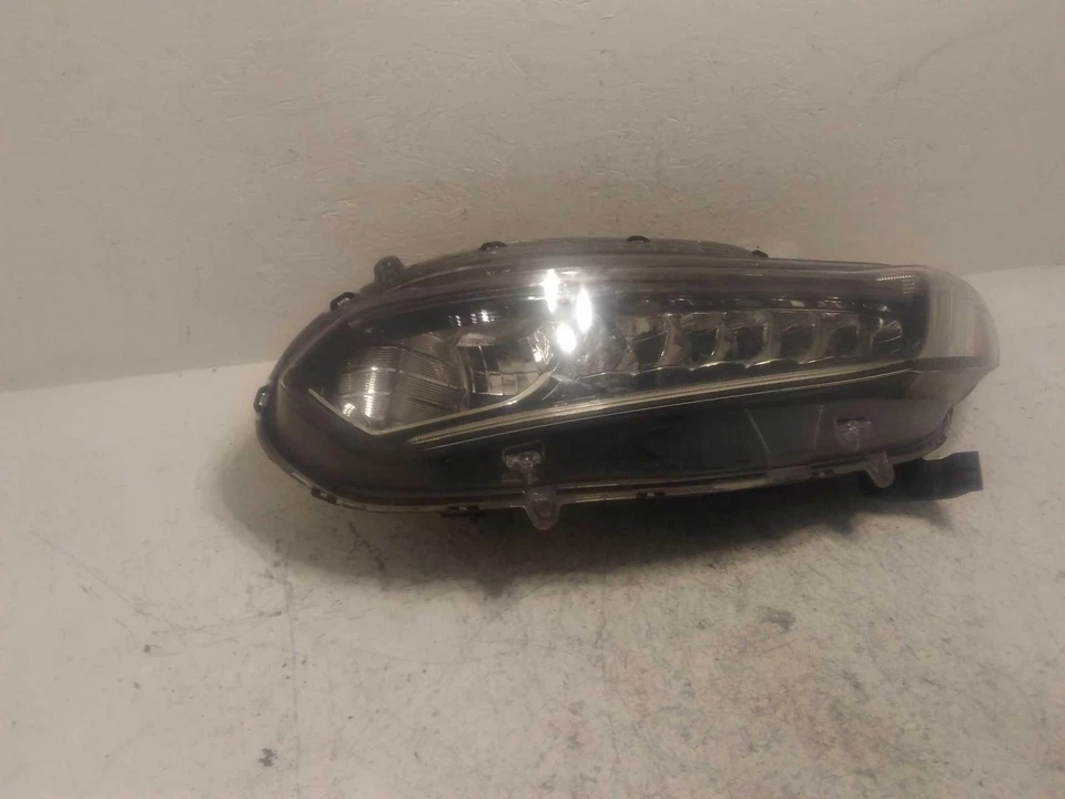 Used Left Headlight Assembly fits: 2019 Honda Accord turbo halogen high beam Lef Foto 4 de 4