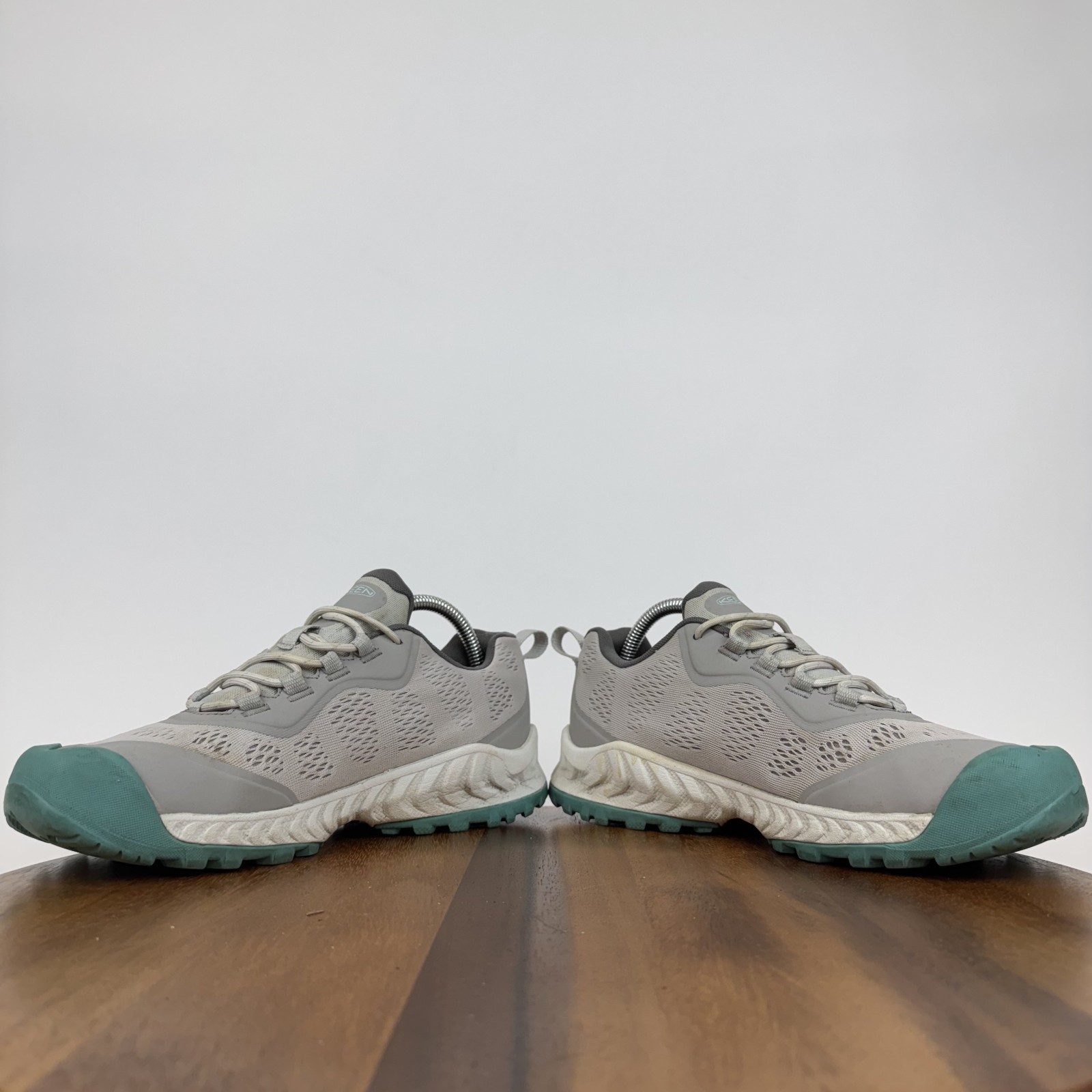 Scarpe da trekking donna Keen Nxis Speed basse traspiranti grigie sneakers taglia 10 M