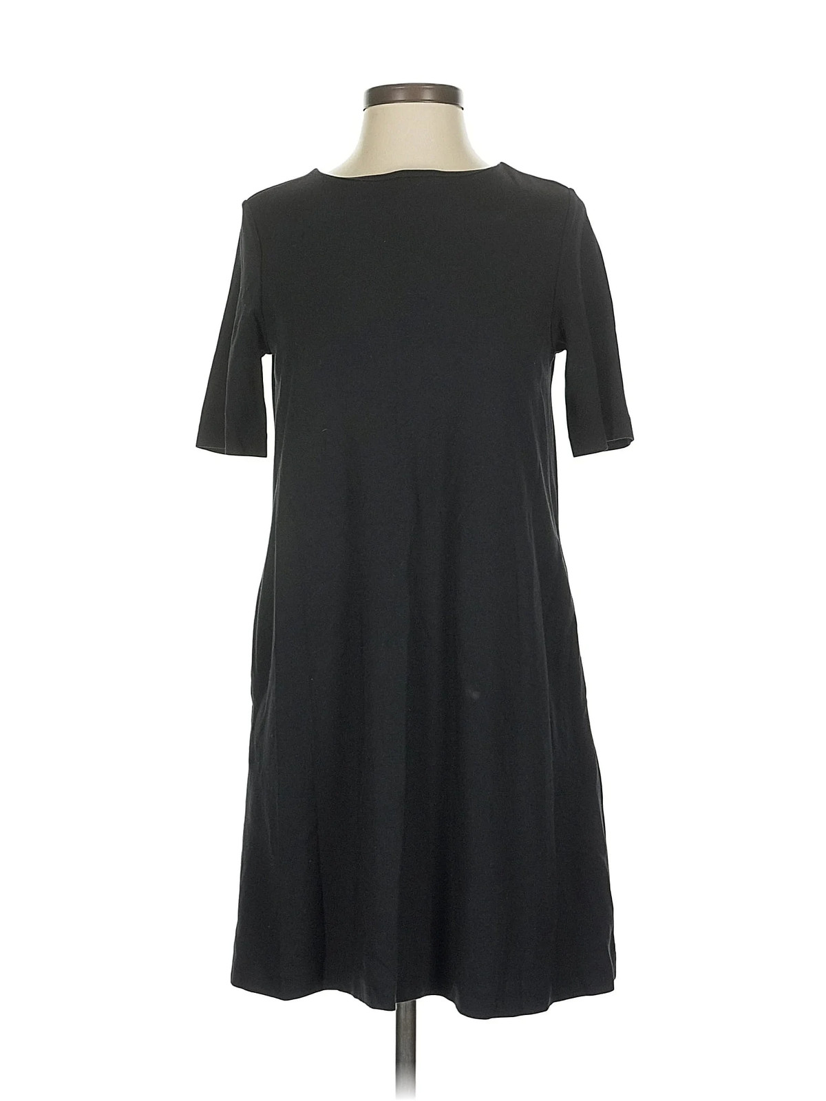 Uniqlo Women Black Casual Dress XS