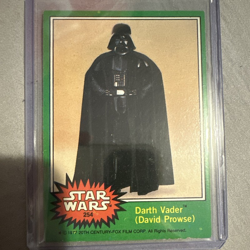 Topps Star Wars Darth Vader (David Prowse) #254 Base Set 1977