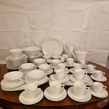 Hutschenreuther &bdquo;Apart&ldquo; Wei&szlig; Kombiservice Porzellan 82 Tlg.
