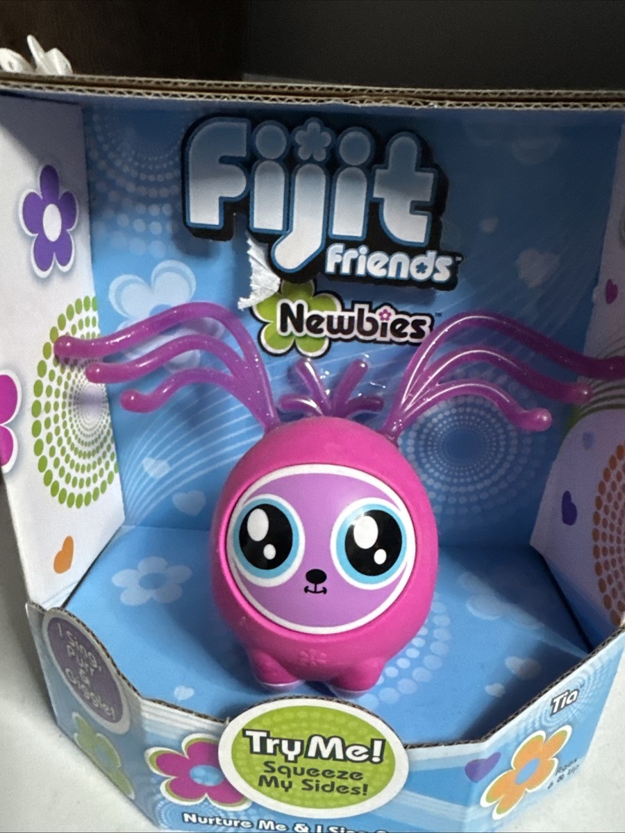 Pink Fijit Friends Newbies 