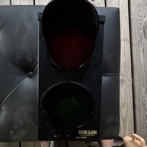 Rite-Hite DOK-LOK Vehicle Restraint Unit Dock Leveler Light Signal