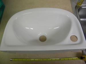 SMALL WHITEHOUS HAND SINK, 16" BY 10" 8" DEEP