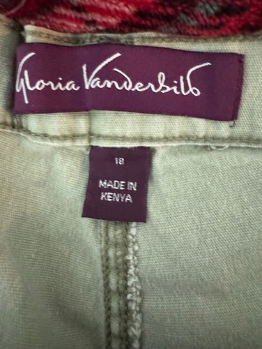 Gloria Vanderbilt Capri Pants Women’s 18 Mid-Rise Khaki Casual - Picture 2 of 3
