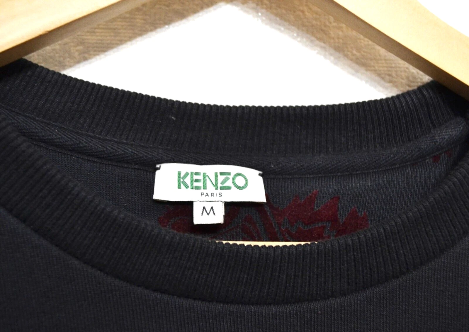 Felpa Kenzo Nera con logo tigre velluto rosso taglia M
