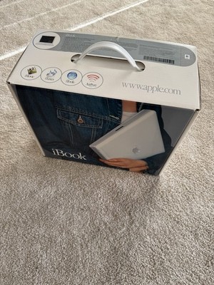 Apple iBook G3 ''Snow'' 500MHz (M6497) in Originalverpackung