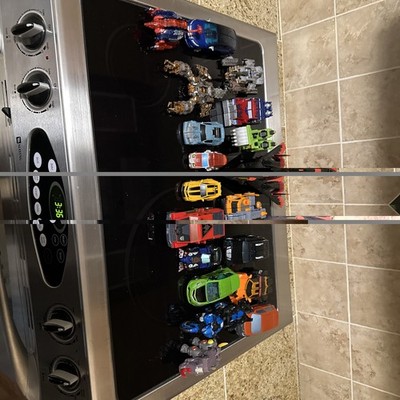 Transformers Lot Of Figures With Complete Bodies And Are Still Fun To Play With