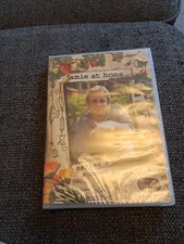 Jamie Oliver - Jamie At Home - Series 2 Vol. 1 - Summer Recipes (DVD, 2008)