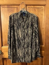 Venezia Top Women 18/20 Black Brown  Classic Fit Button Front Boho Animal Print