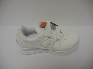 new balance women's ww577 hook and loop walking shoe