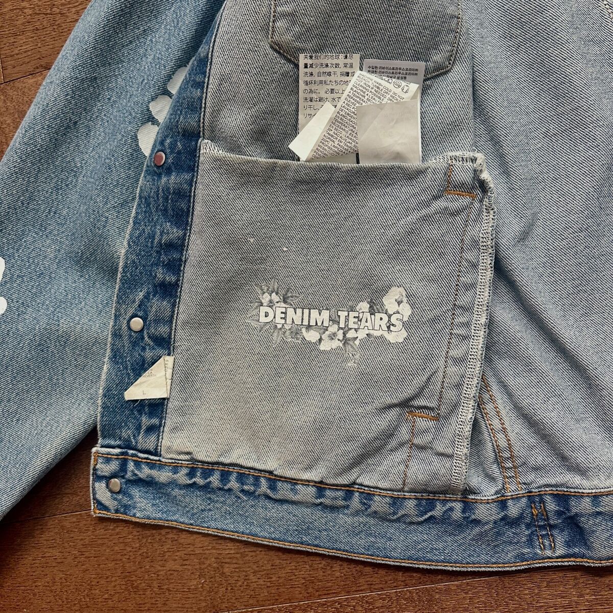 DENIM TEARS X Levis Type 2 Wreath Blue Jean Jacket Light DENIM TEARS X Levis Type 2 Wreath Blue Jean Jacket Light