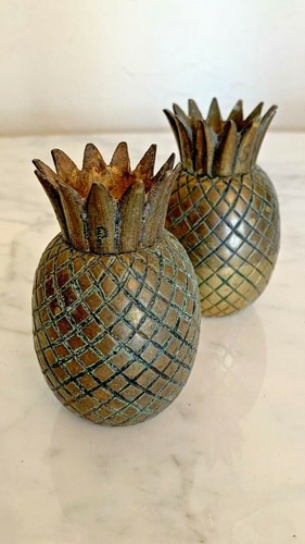 Vintage Brass Pineapple Salt and Pepper Shakers,Threaded top, Pineapple Style - Picture 2 of 9