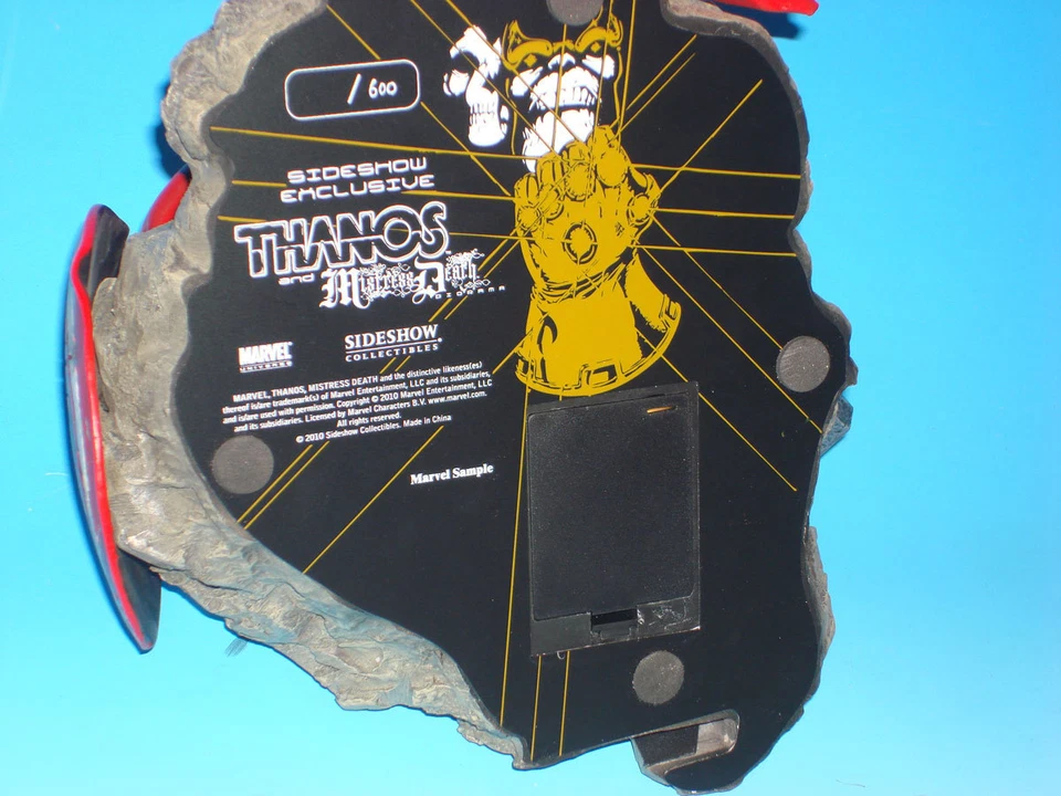 Sideshow Thanos & Mistress Death 独家迪奥玛雕像漫威样品 — 第 2/4 张图片