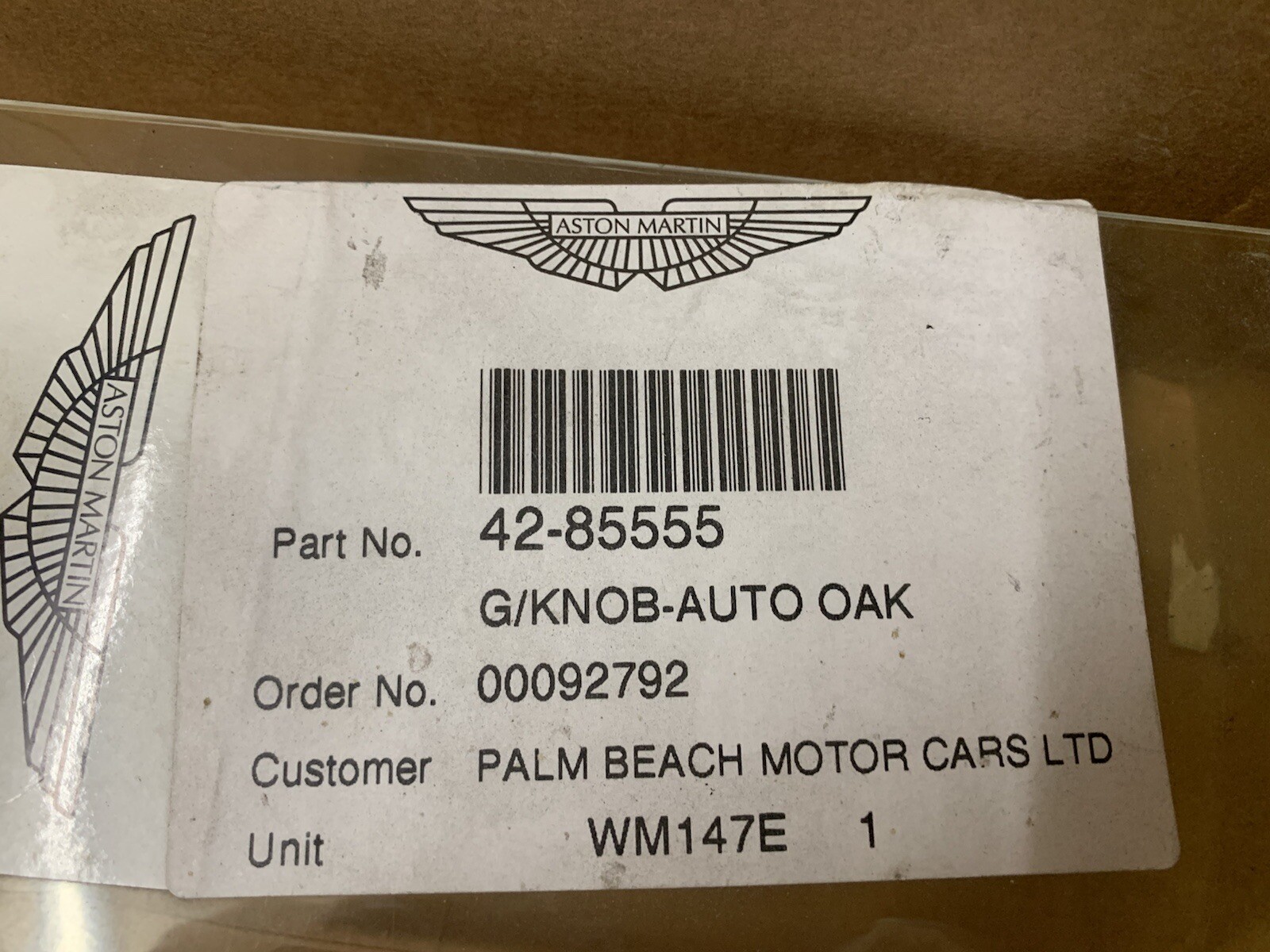 Aston Martin G/KNOB-AUTO OAK SHIFTER  GEAR KNOB 42-85555