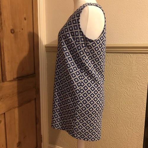 Simply Be Size 20 Blue Patterned Sleeveless Top - Picture 4 of 10