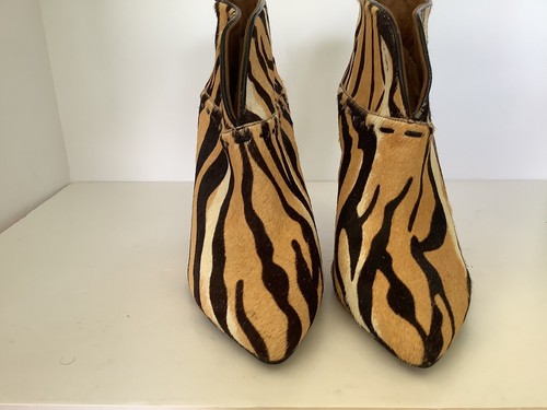 Pony Style Animal print calf-skin, Boots, brown, Nine West W-8M,4” Heels - Picture 4 of 6