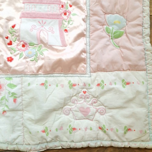 Disney Baby Blanket Princess Castle pink satin Quilt Comforter Little Dreamer - Picture 5 of 10