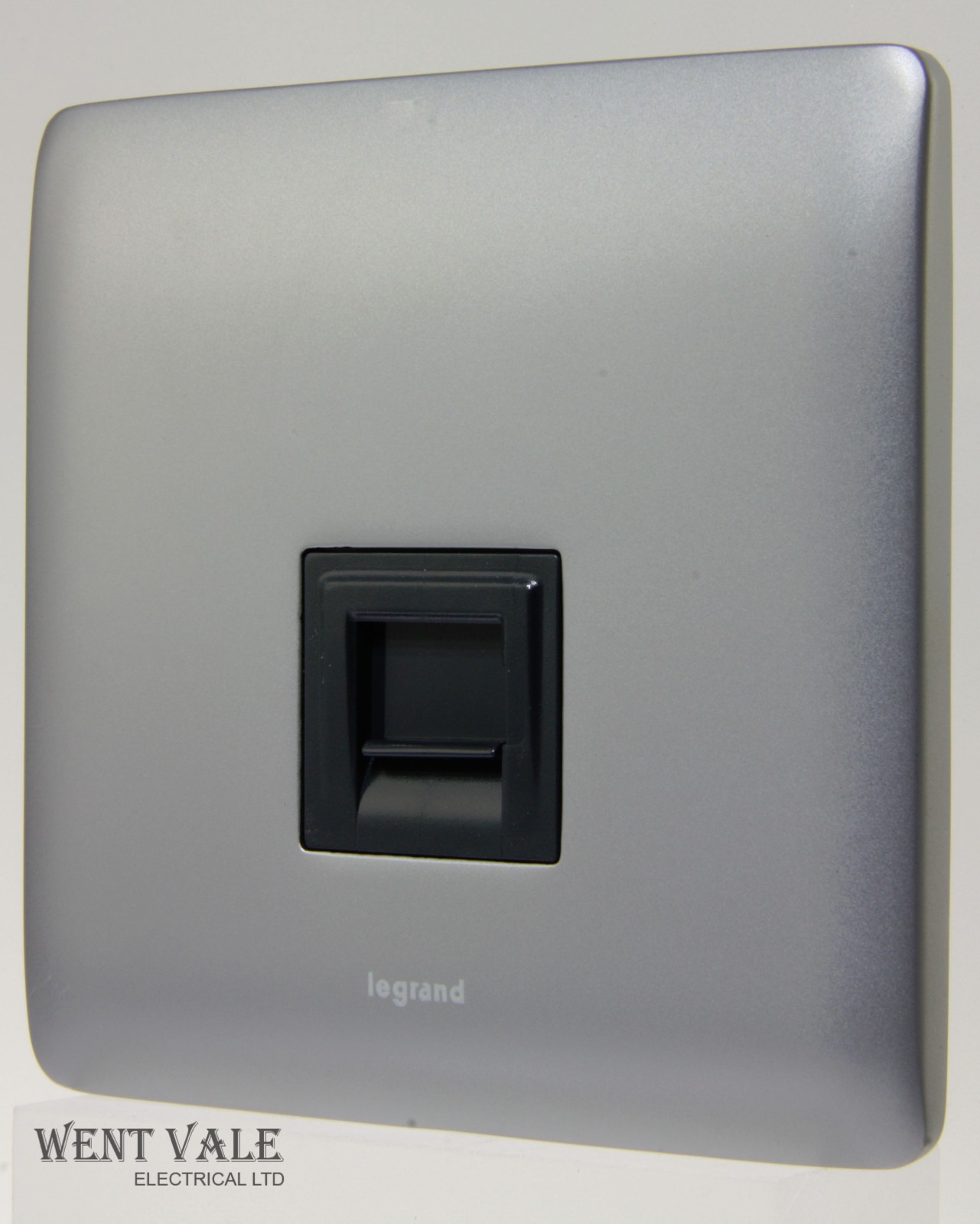 Legrand Synergy Modern Silver - 7310 50 - 1g Master Telephone Socket Outlet