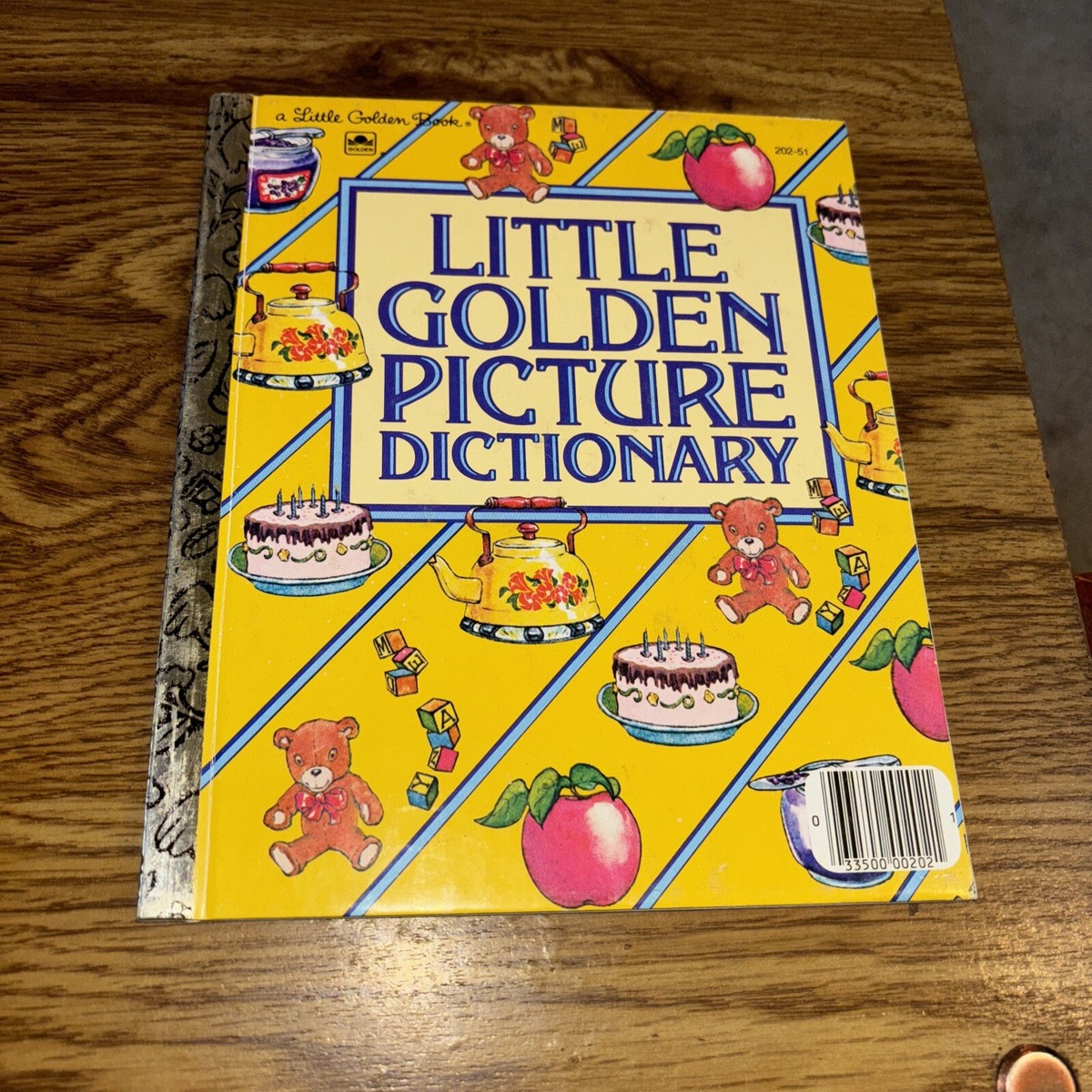 A Little Golden Book Little Golden Picture Dictionary 202-51, 1981