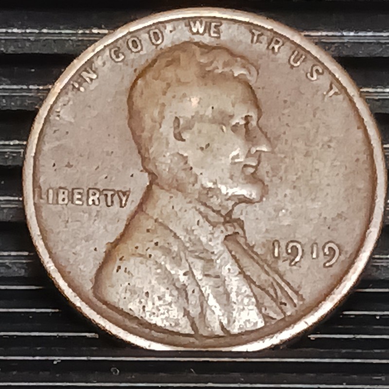 1919 P Wheat Cent Penny Antique Copper U.S.A. 1 Cent Coin Philadelphia Minted 