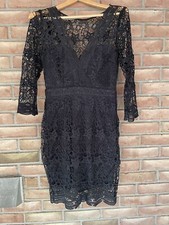 Lulu's Black Lace 3/4 Sleeve V-neck Dress Women’s Size Small Lined