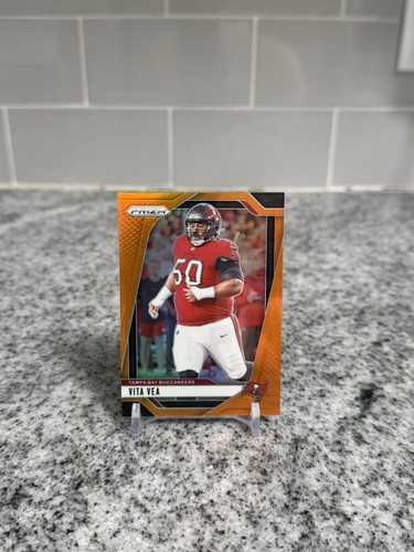 VITA VEA 2024 PANINI PRIZM NFL ORANGE PRIZM BUCCANEERS /249 Q2620 - Picture 1 of 2