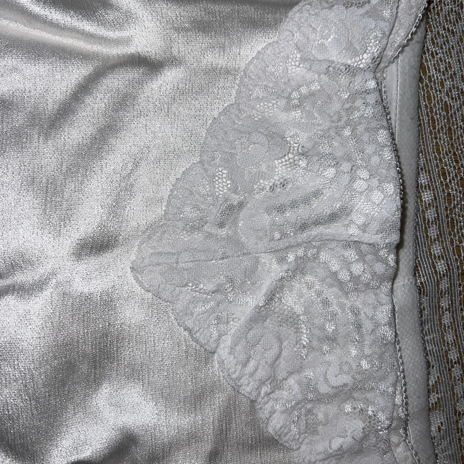 Picture 4 of 6