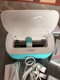 Cricut Joy Machine And Accessories. Cards. Excellent Working Condition